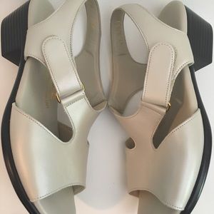 SAS Tripad Comfort Sandal Size 6.5W Pearlescent